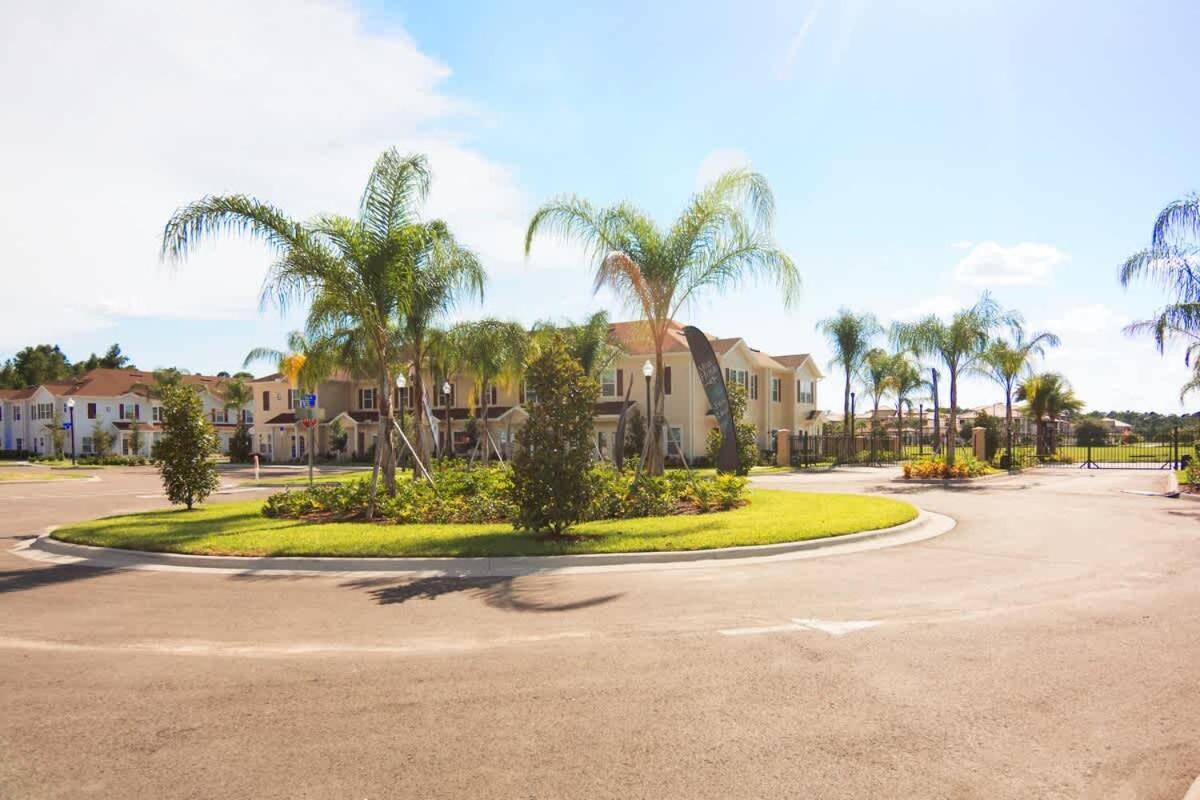 4Br Community Pool Across The Street Wl8989 Villa คิสซิมมี ภายนอก รูปภาพ